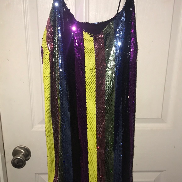 Cami Sequin Dress - Picture 2 of 3